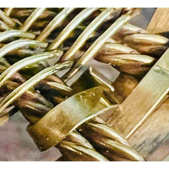 Vintage Brass Wire Basket-Hand Woven Metal-Mid Century Farmhouse Decor MCM - Picture 6 of 7